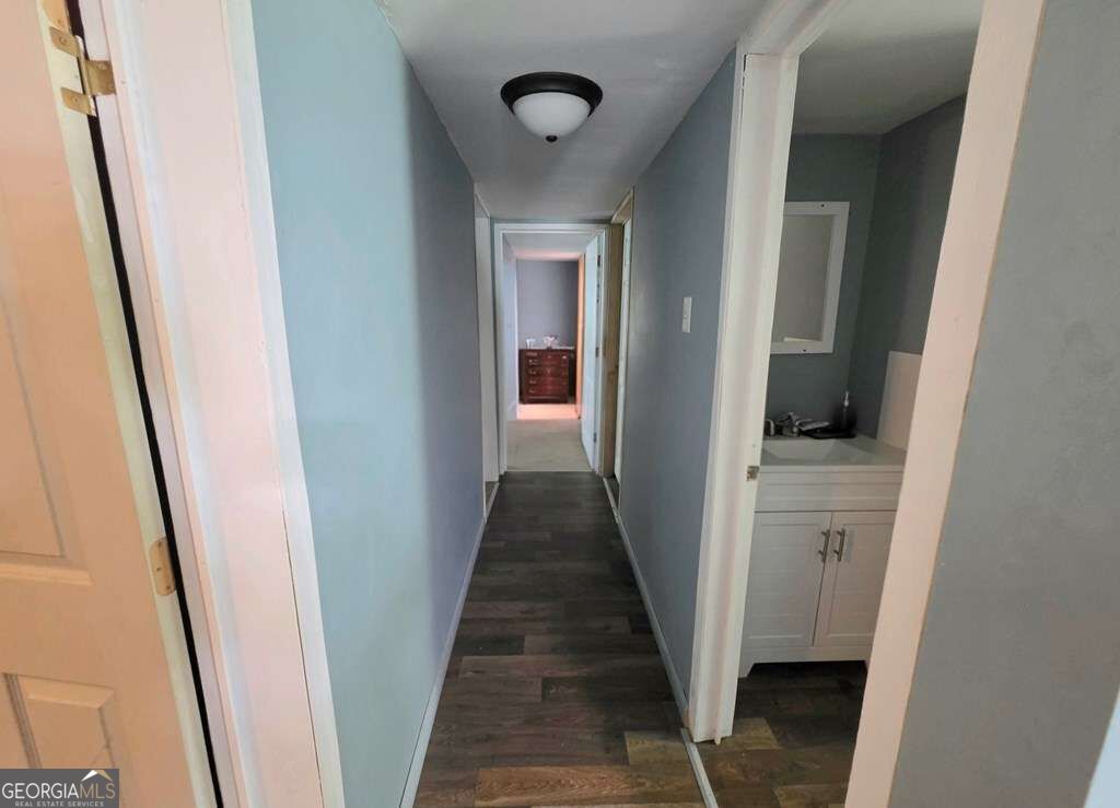 2804 Stuart Drive Property Photo 9