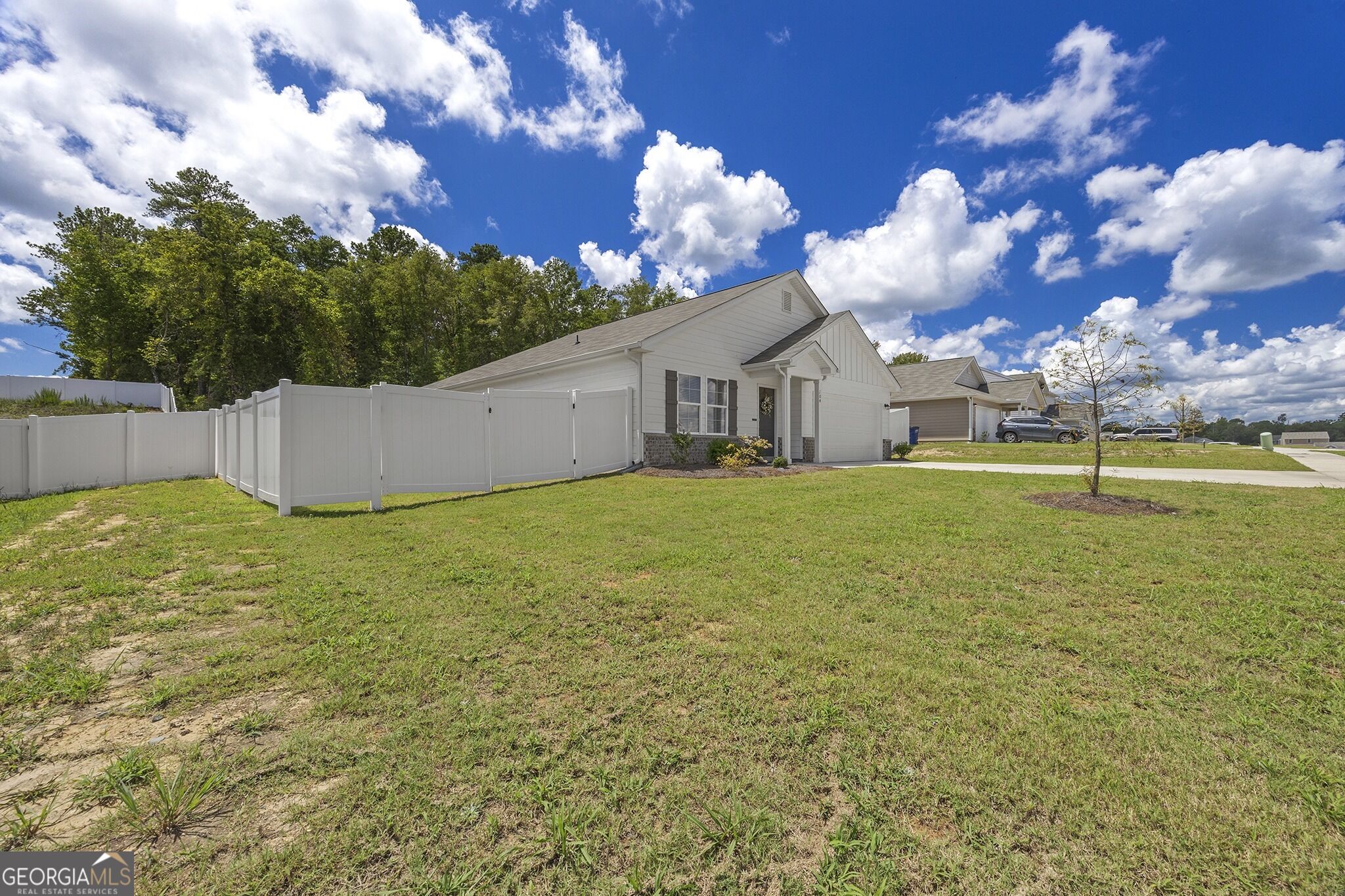 104 Dream Catcher Drive Property Photo 2