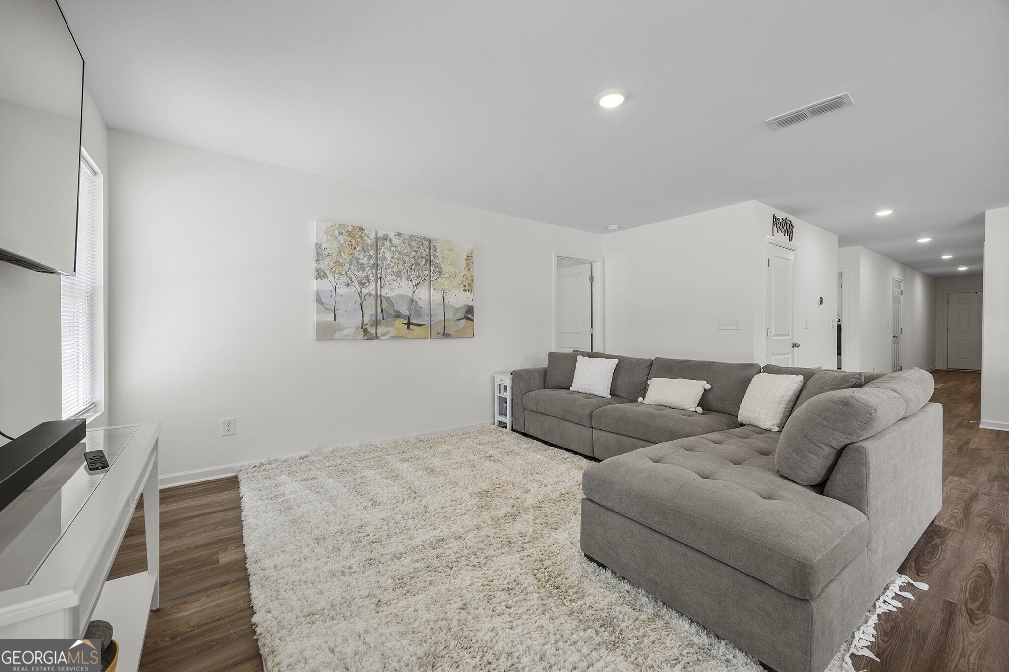 104 Dream Catcher Drive Property Photo 4