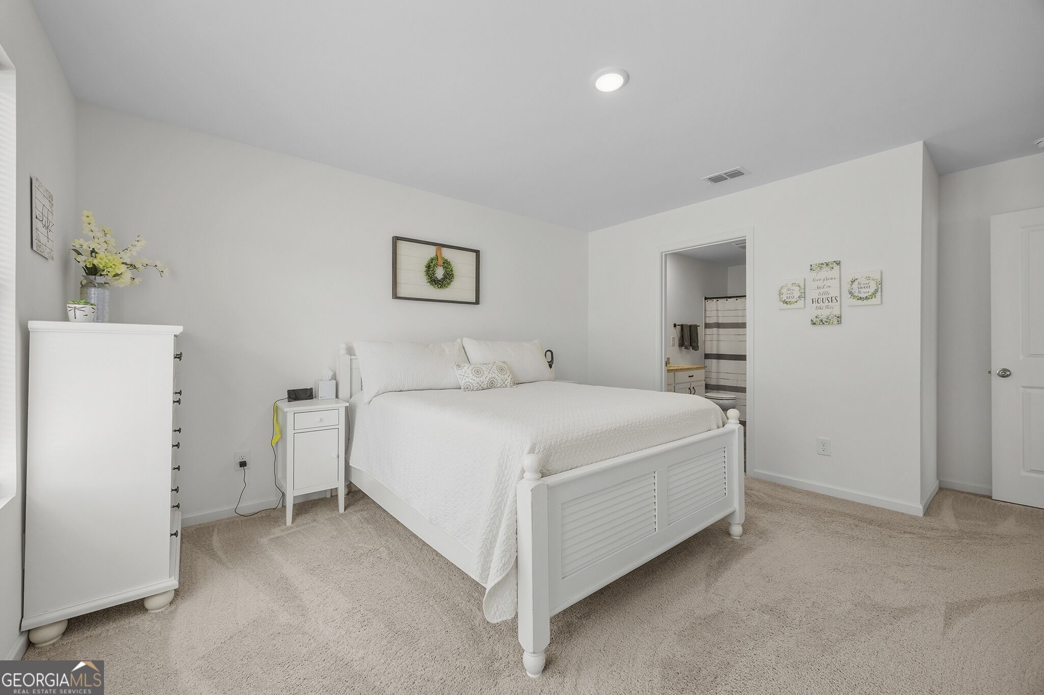 104 Dream Catcher Drive Property Photo 12