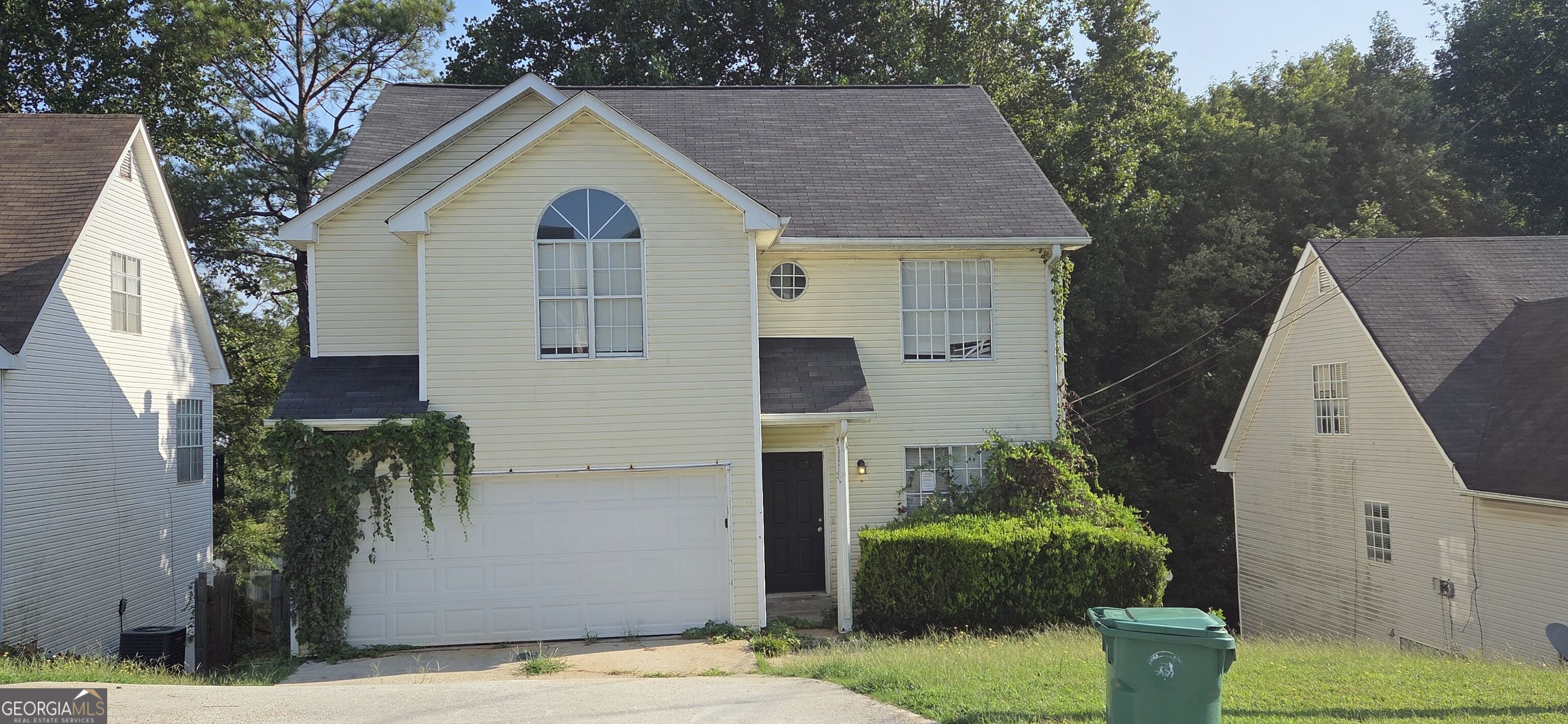 6260 Phillips Lake Way Property Photo 1