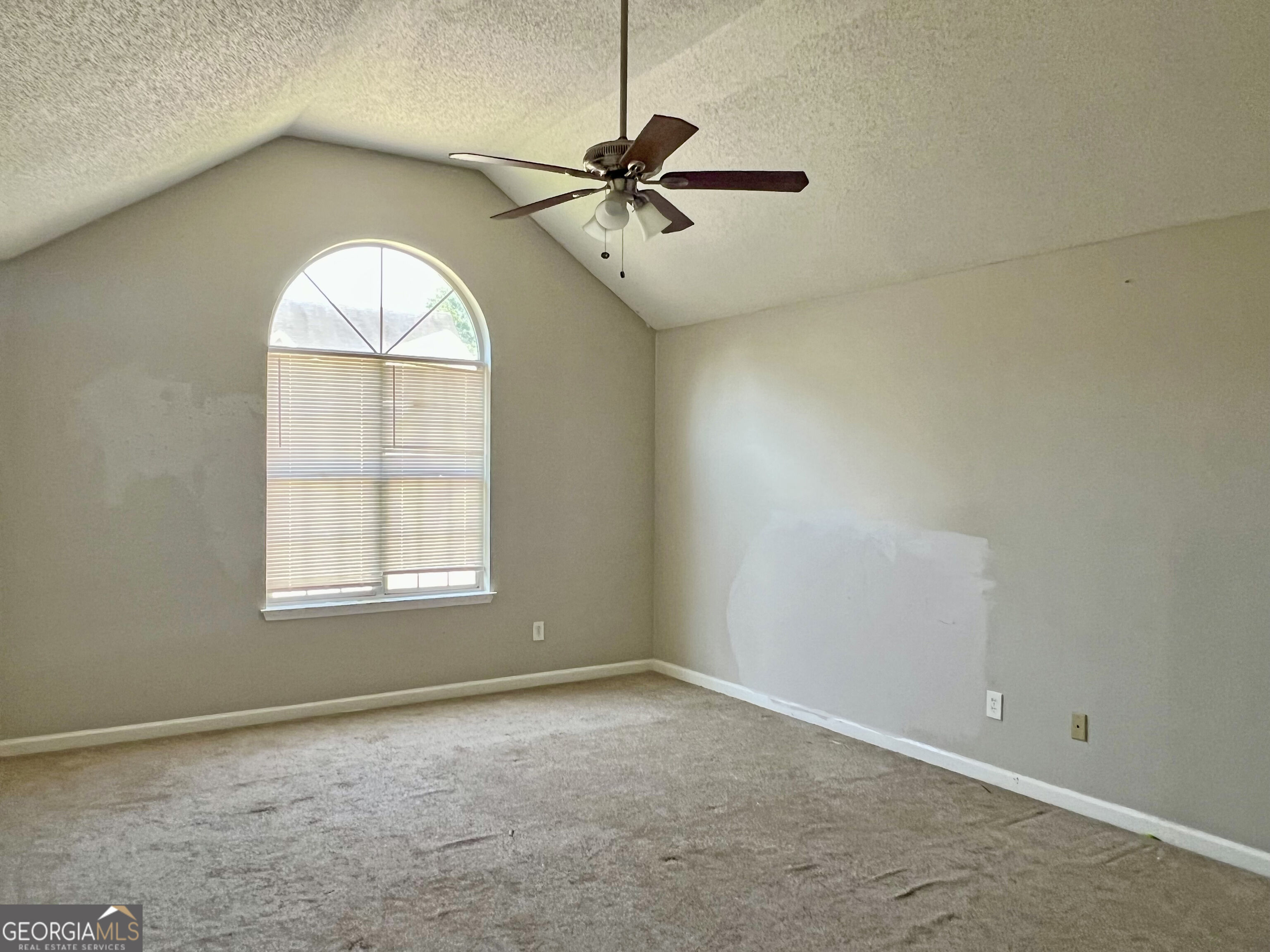 6260 Phillips Lake Way Property Photo 9