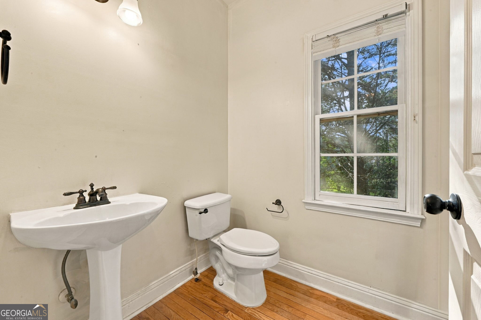 1305 Heritage Mist Court Sw Property Photo 5