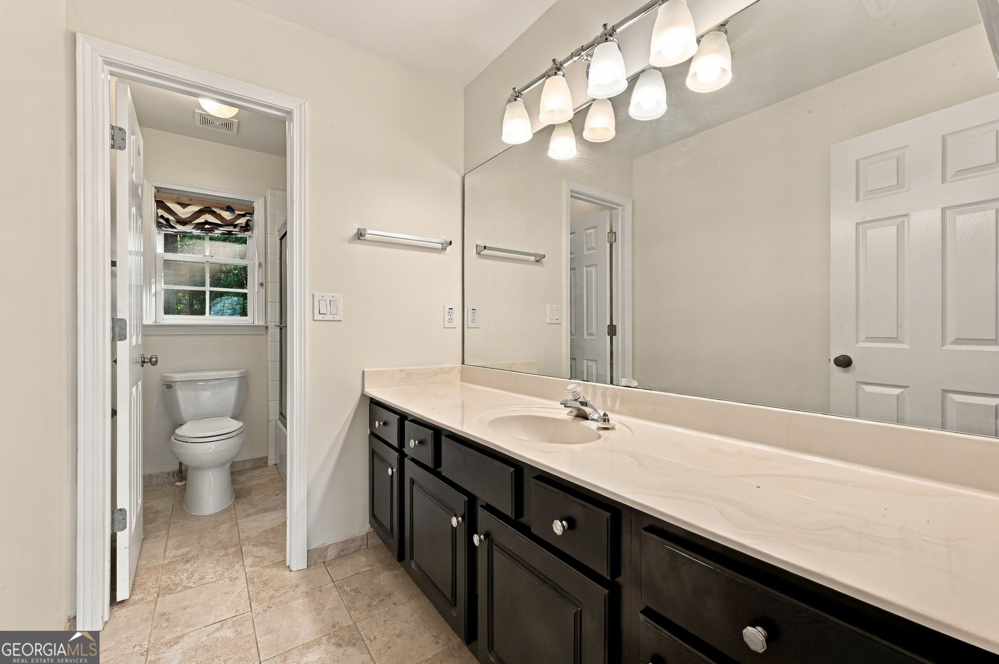 1305 Heritage Mist Court Sw Property Photo 25