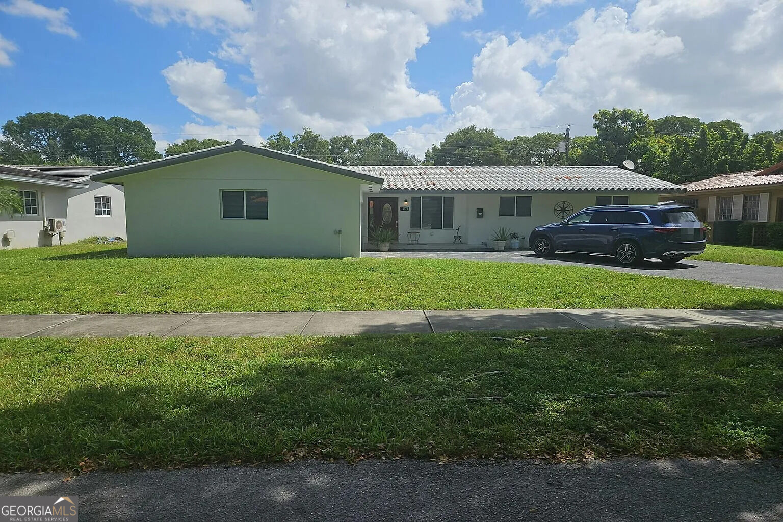 14371 Lake Crescent Place