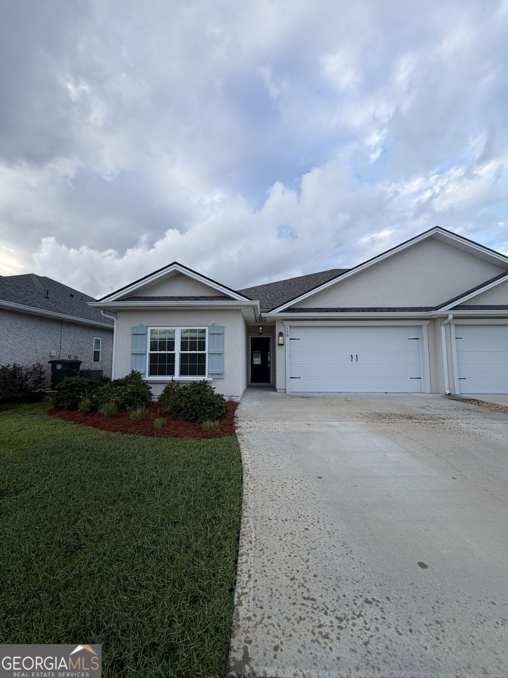158 The Villas Way Property Photo 1