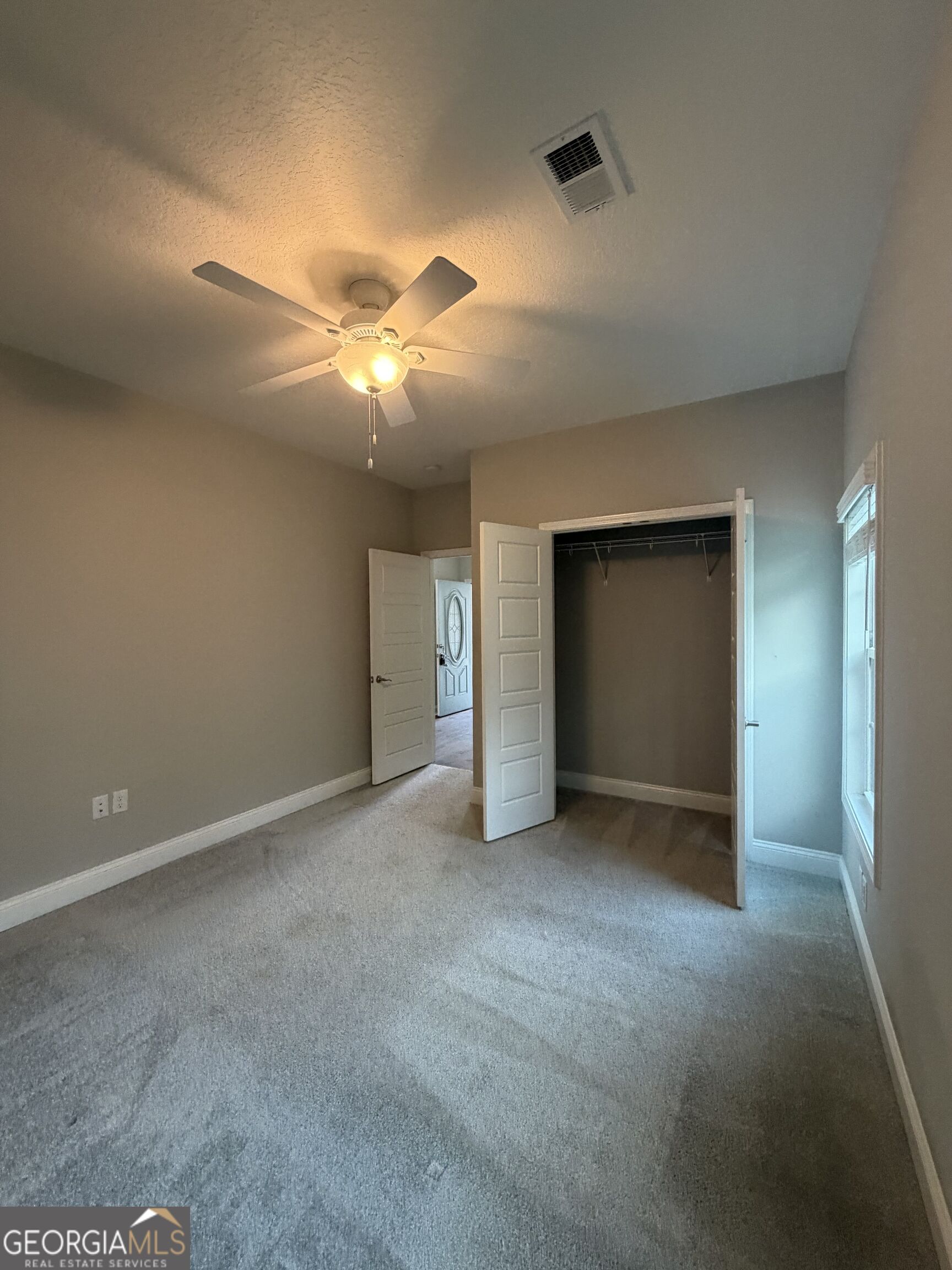 158 The Villas Way Property Photo 13