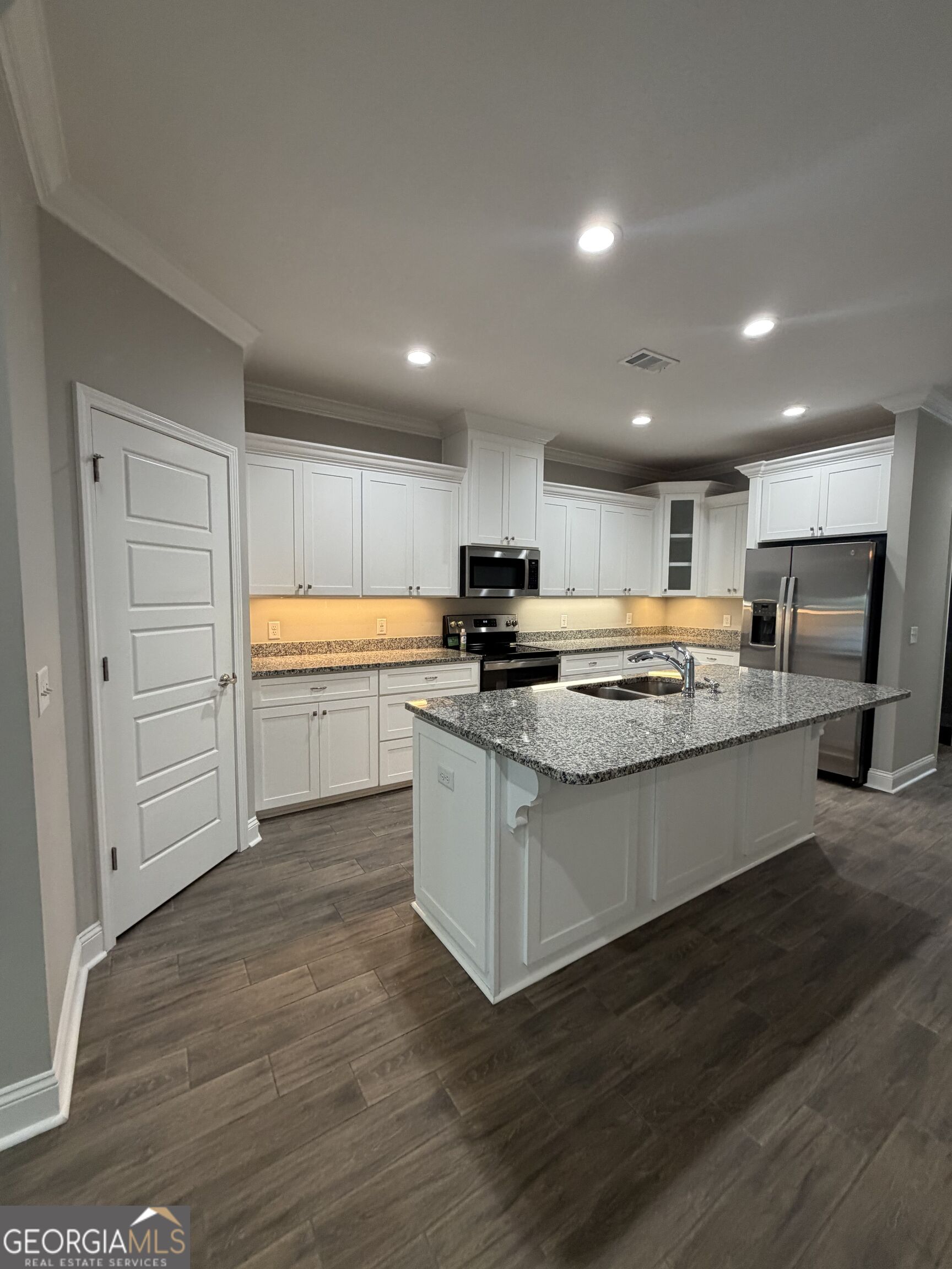 158 The Villas Way Property Photo 27
