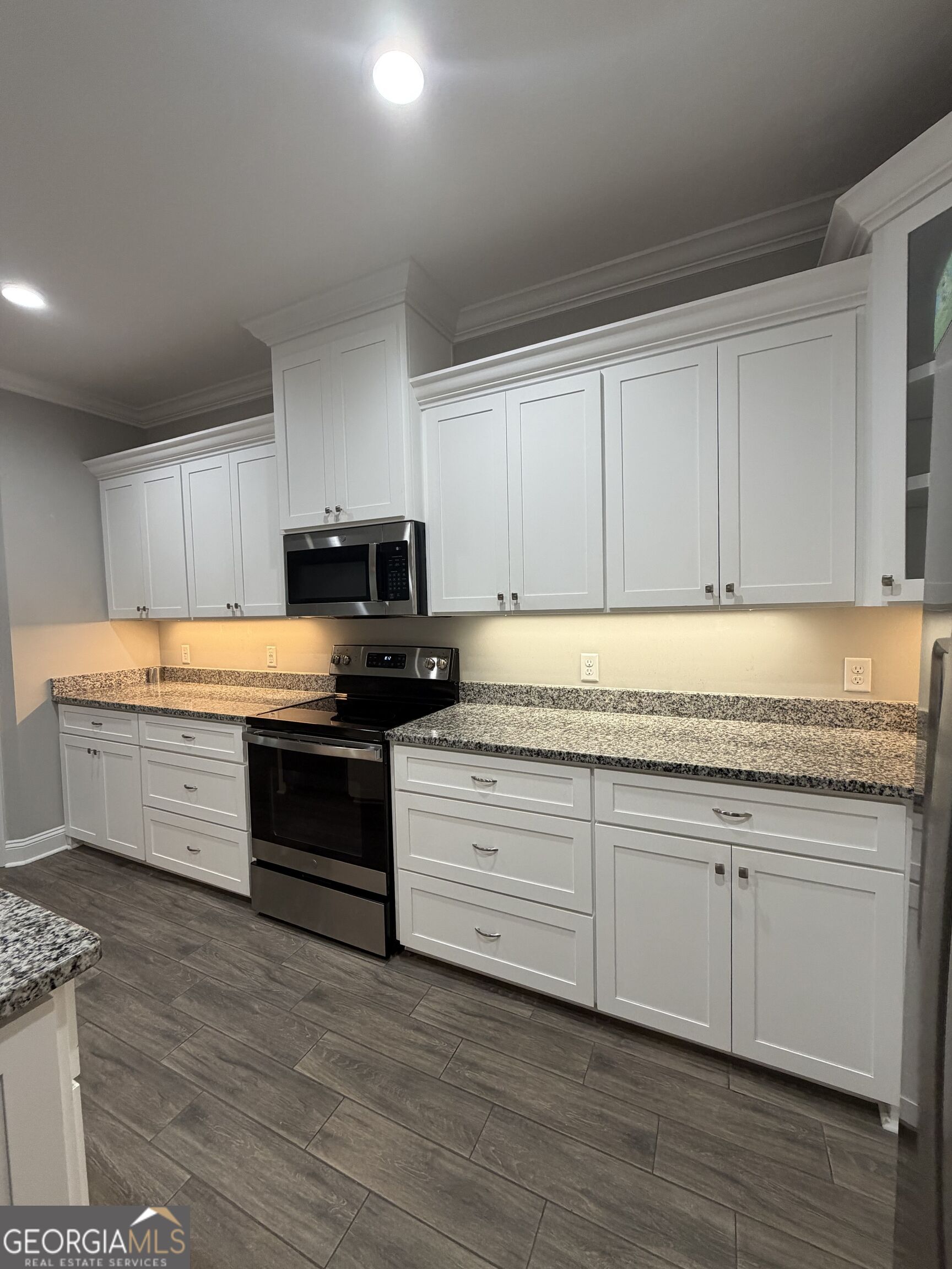 158 The Villas Way Property Photo 33