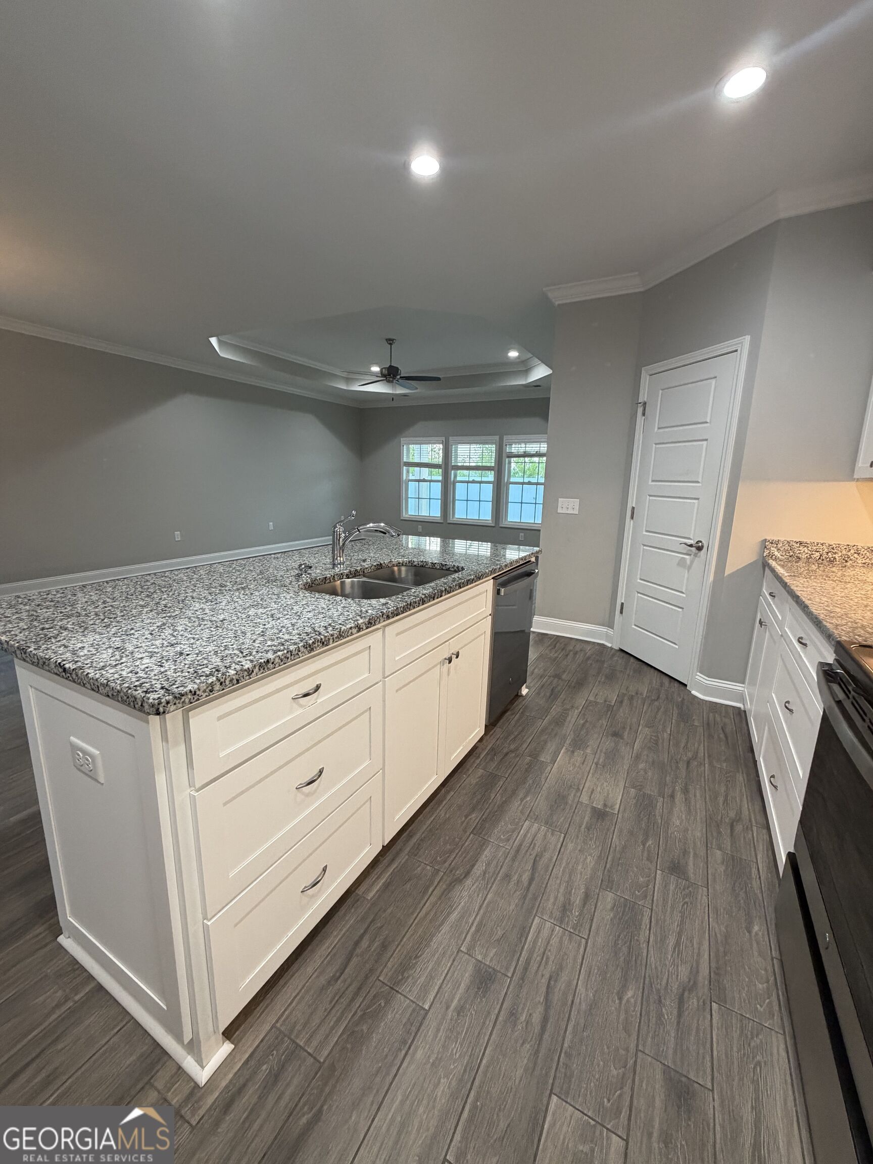 158 The Villas Way Property Photo 34
