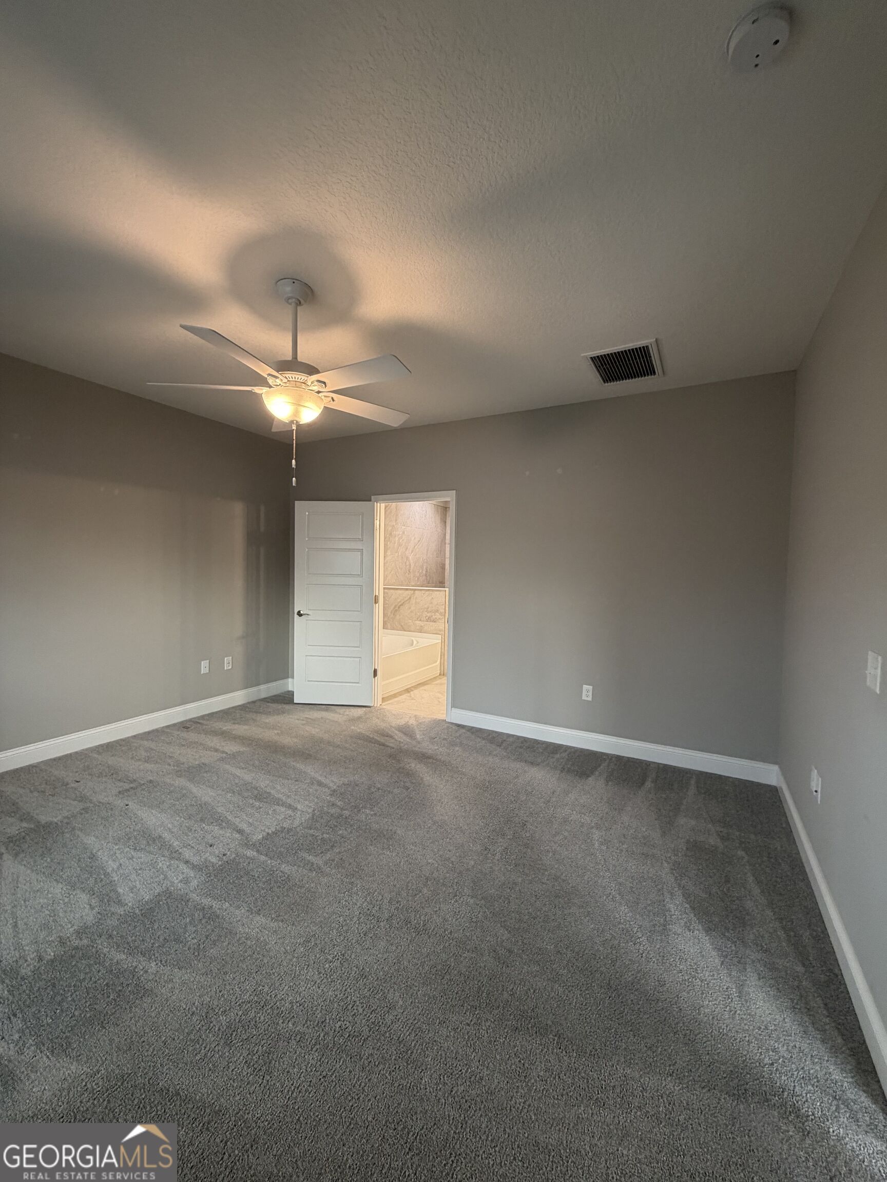 158 The Villas Way Property Photo 36