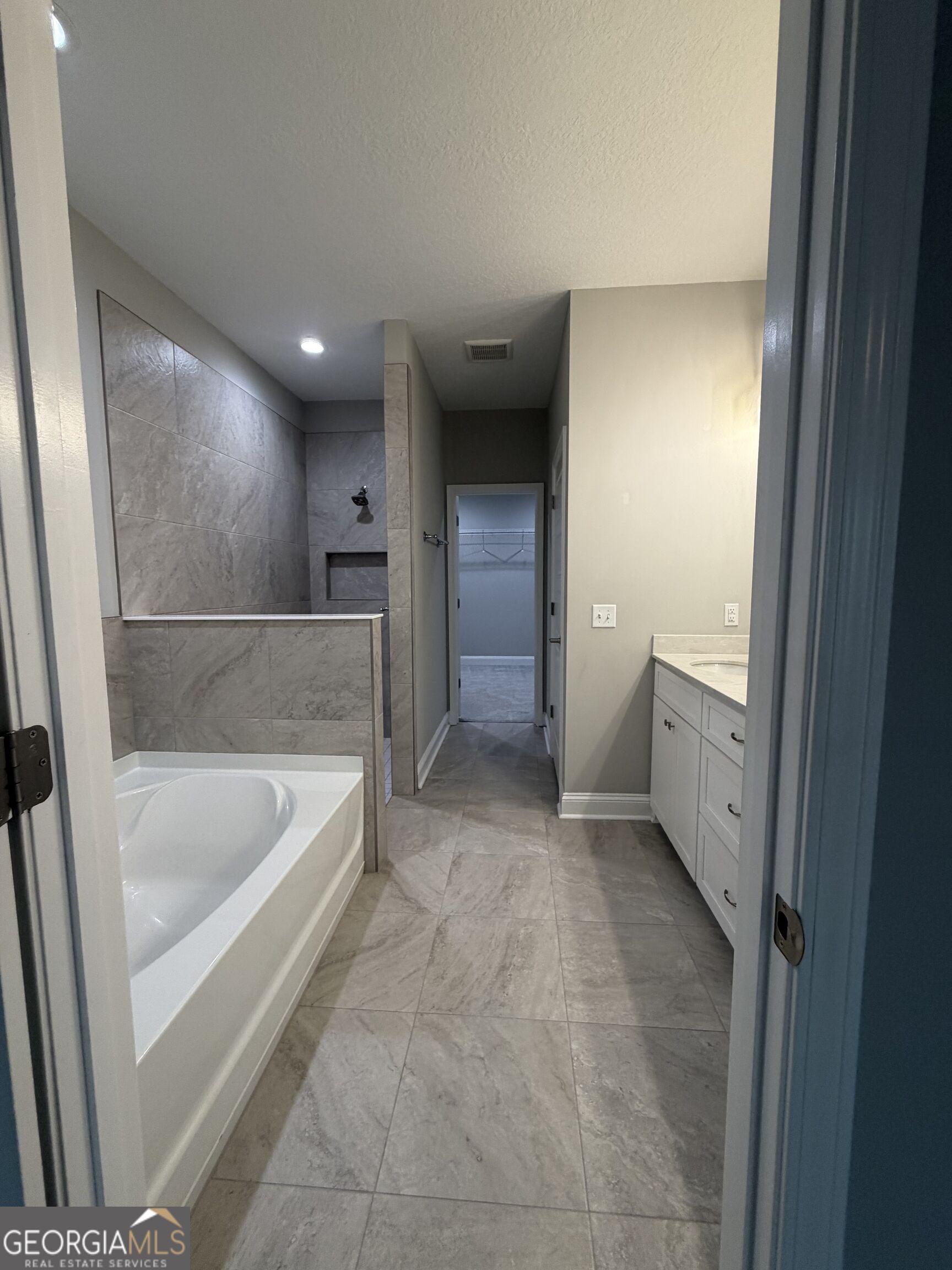158 The Villas Way Property Photo 38
