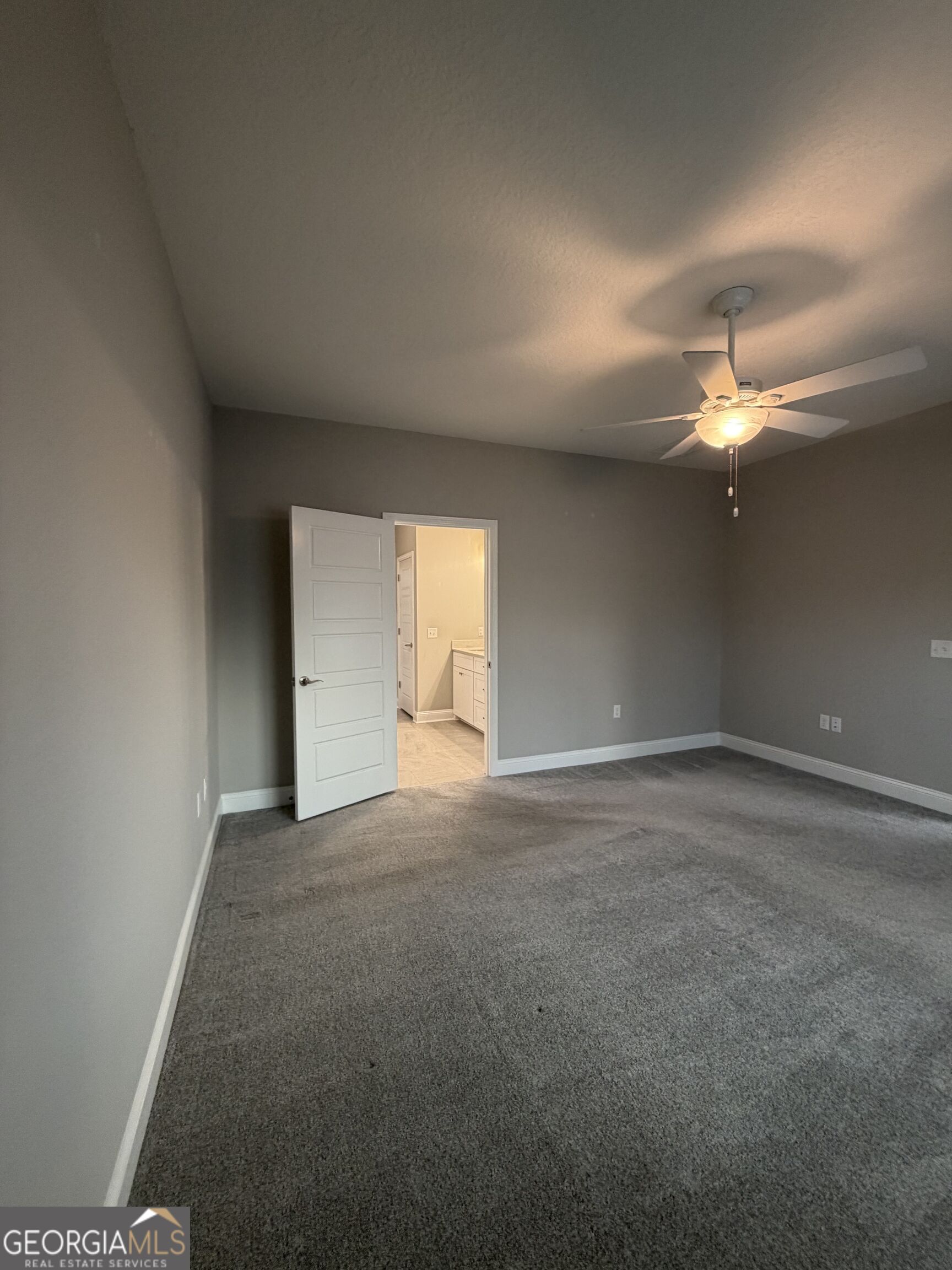 158 The Villas Way Property Photo 40