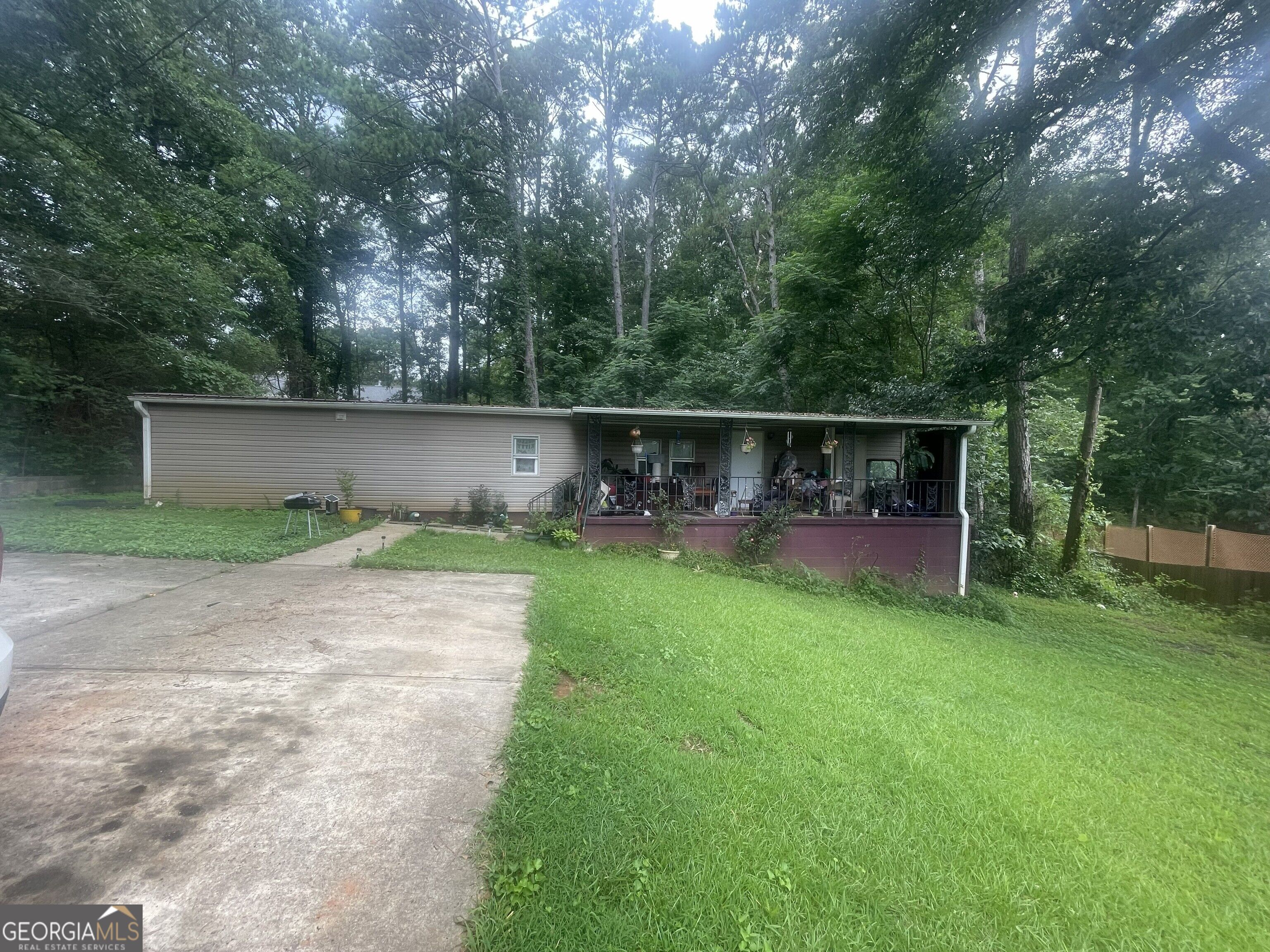 441 Lees Mill Road Property Photo 1