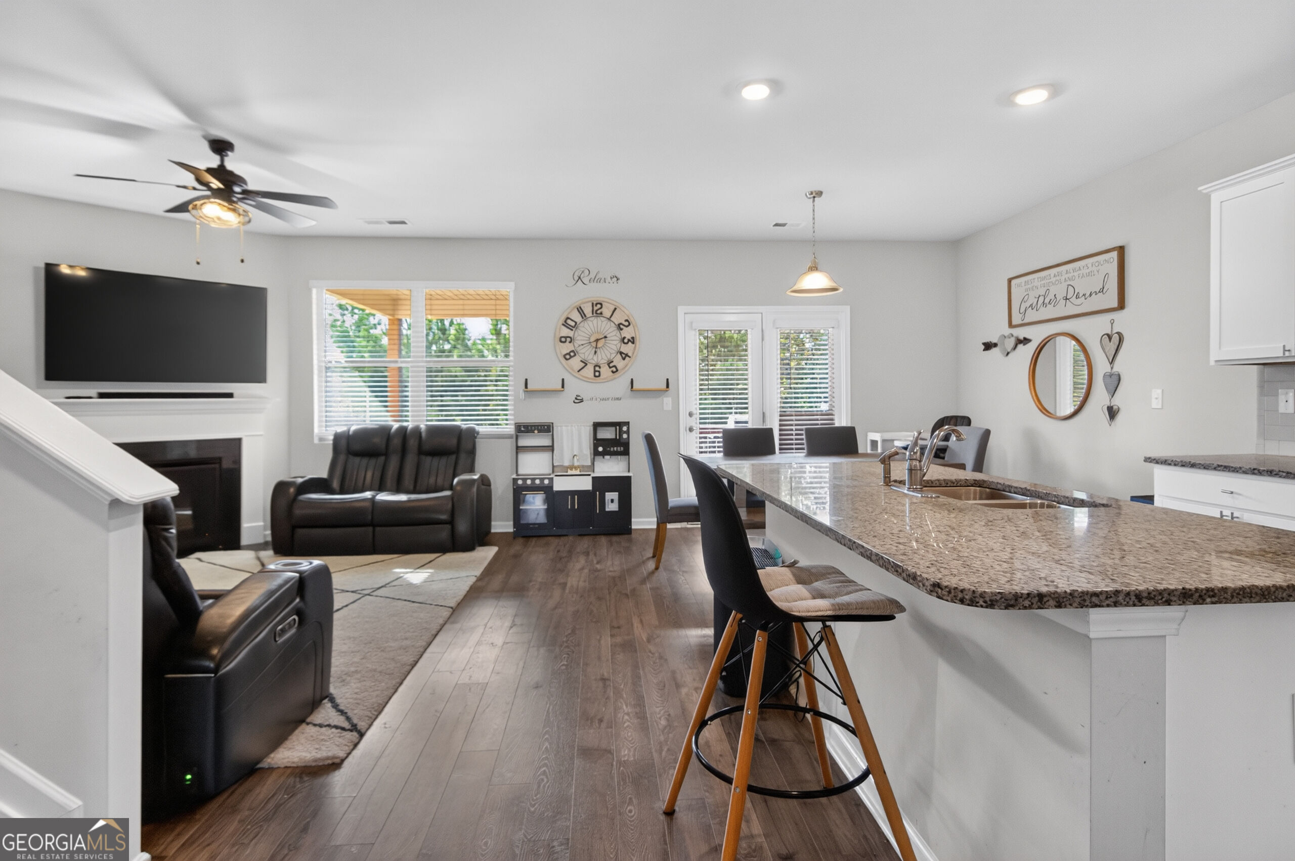8045 Coleson Crossing Property Photo 10