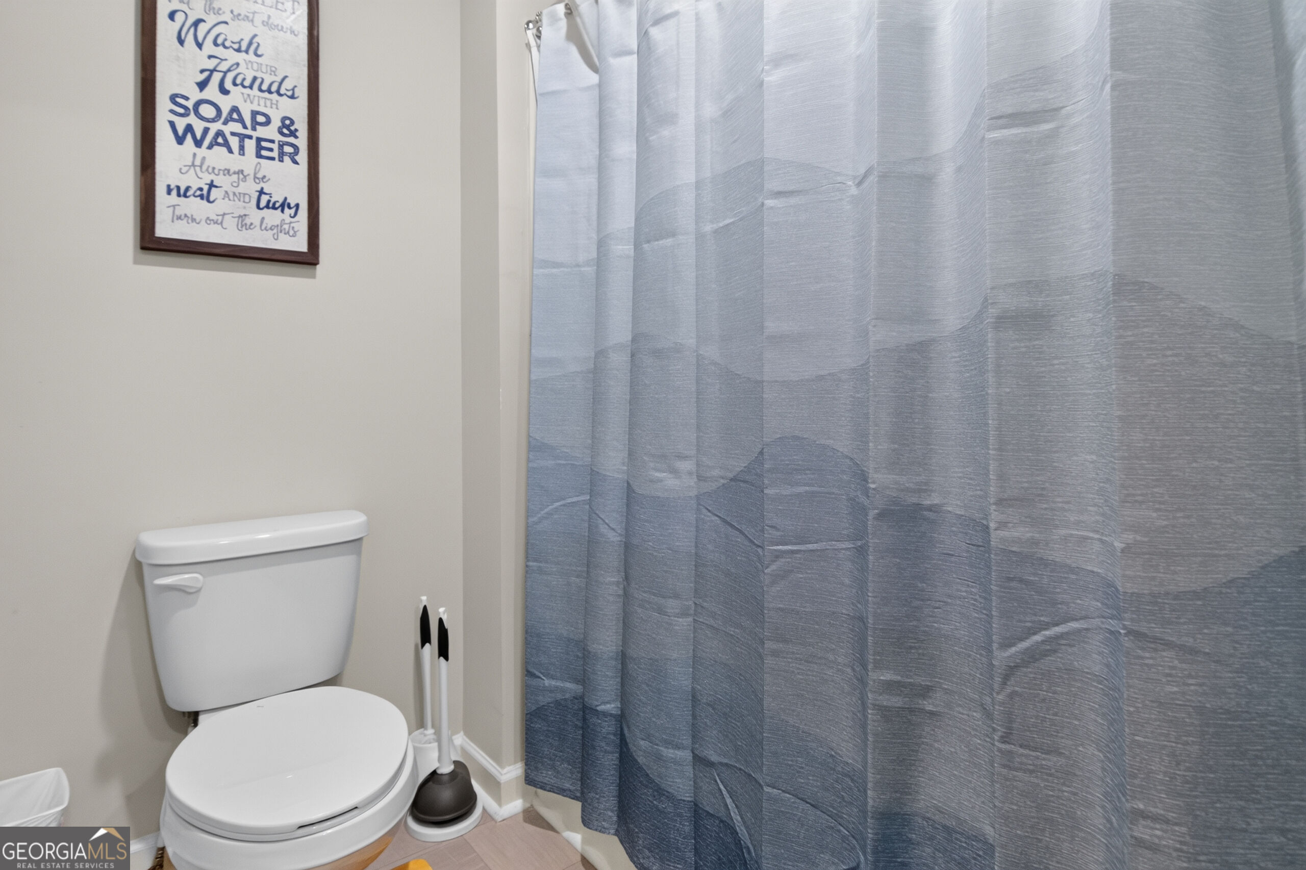 8045 Coleson Crossing Property Photo 32