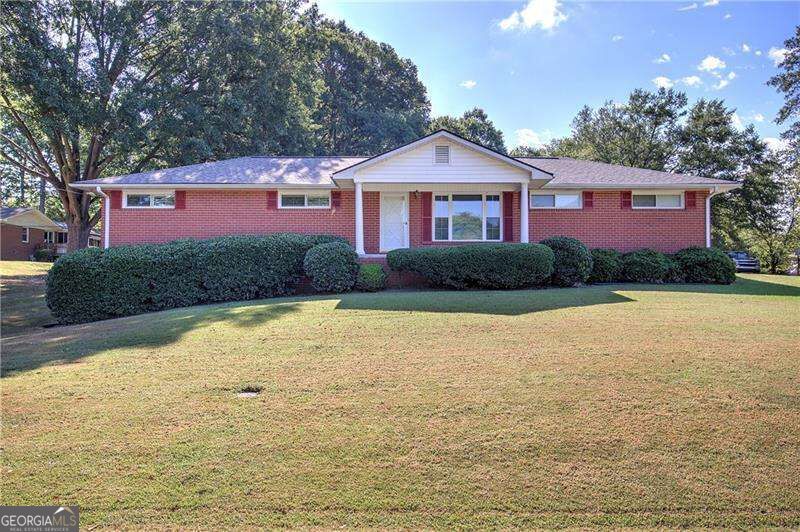 24 Beechwood Drive Property Photo 1