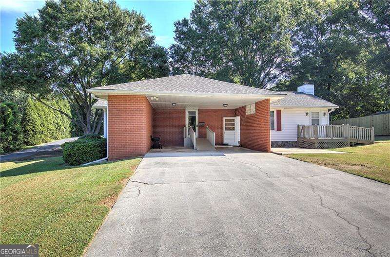 24 Beechwood Drive Property Photo 5