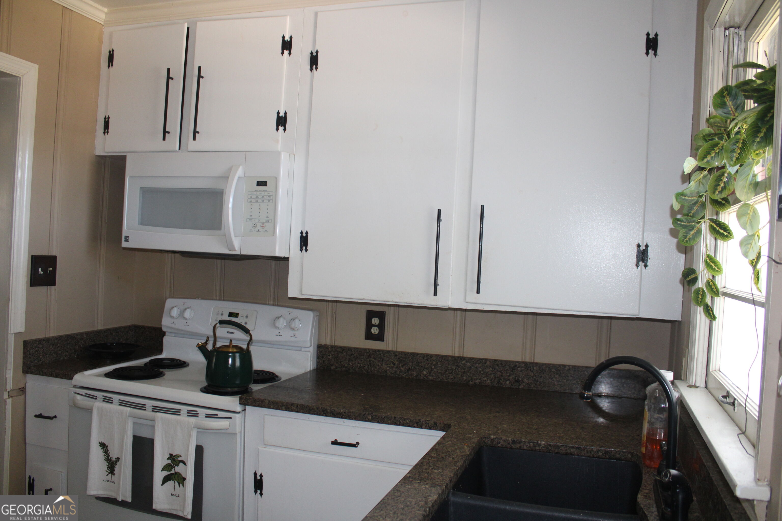 126 N Chilton Crescent Property Photo 27