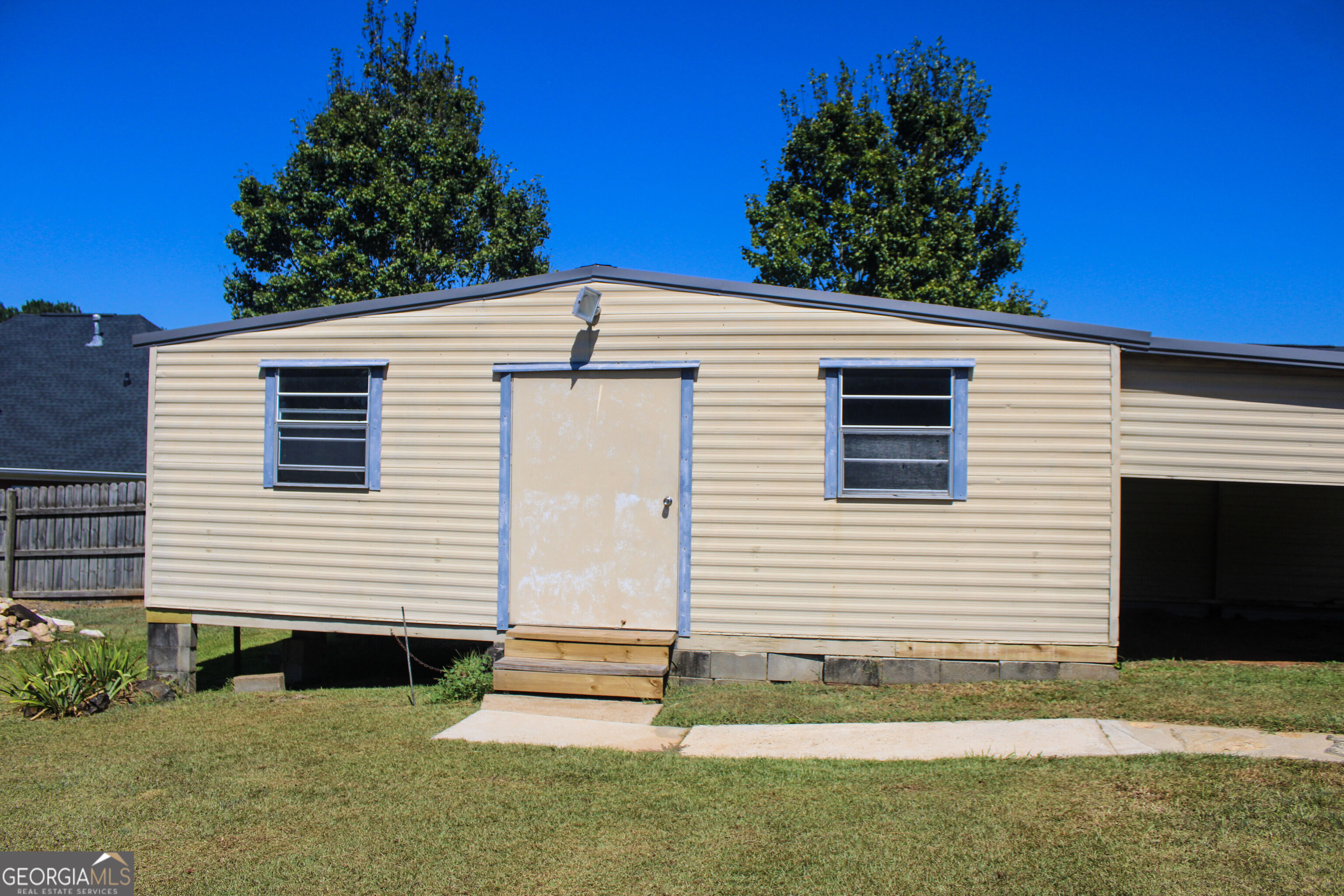 126 N Chilton Crescent Property Photo 56