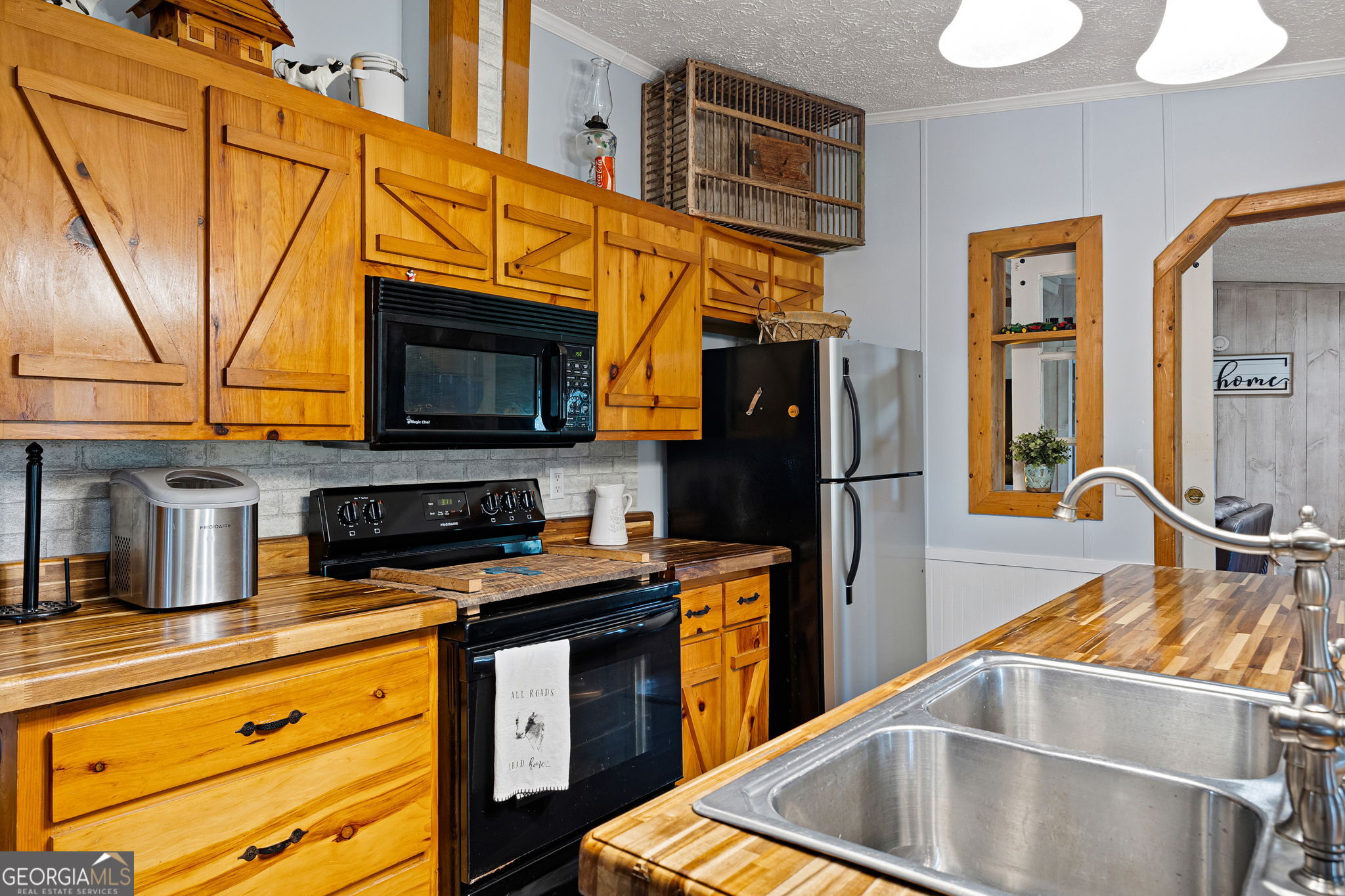 215 Erwin Road Property Photo 21