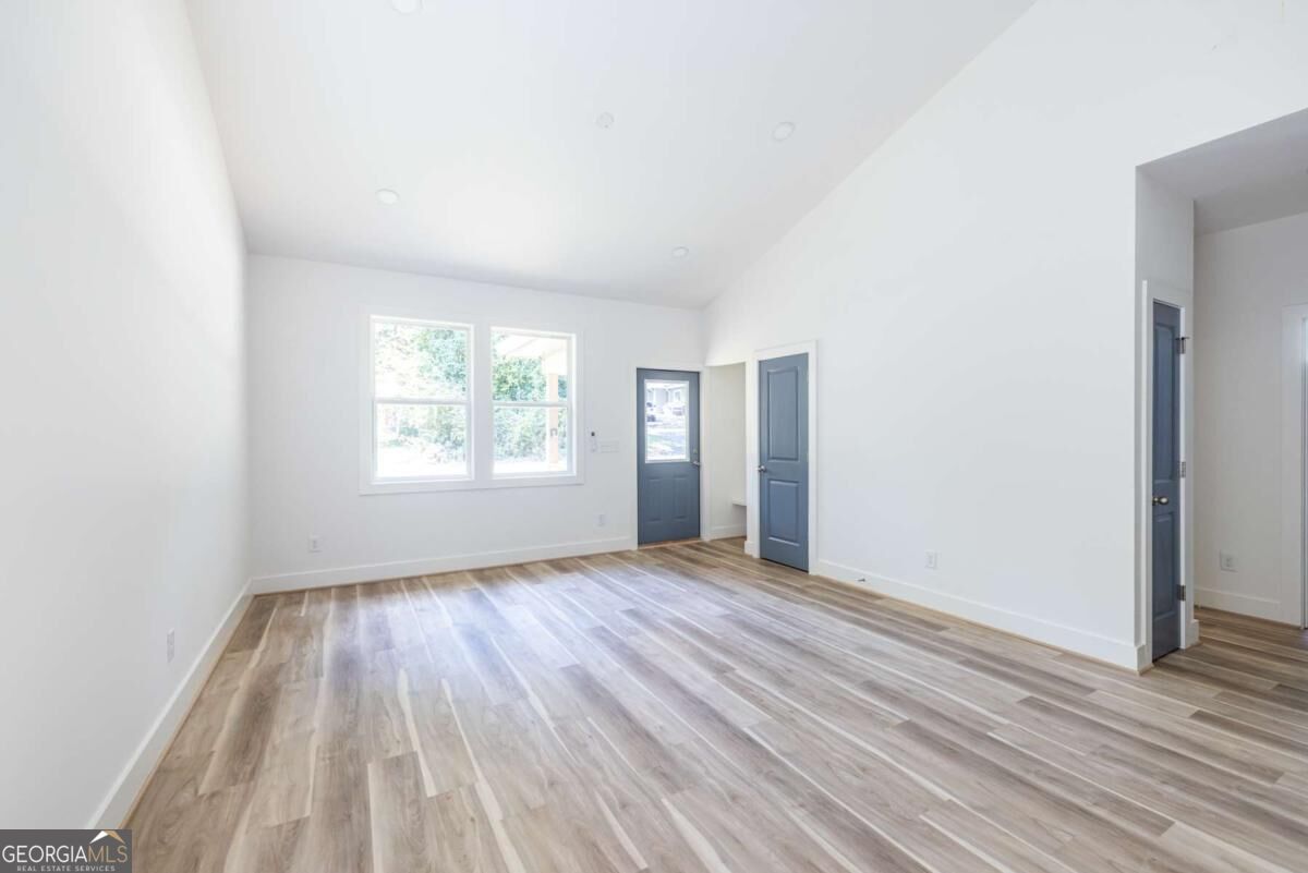 2188 Bicknell Street Nw Property Photo 19