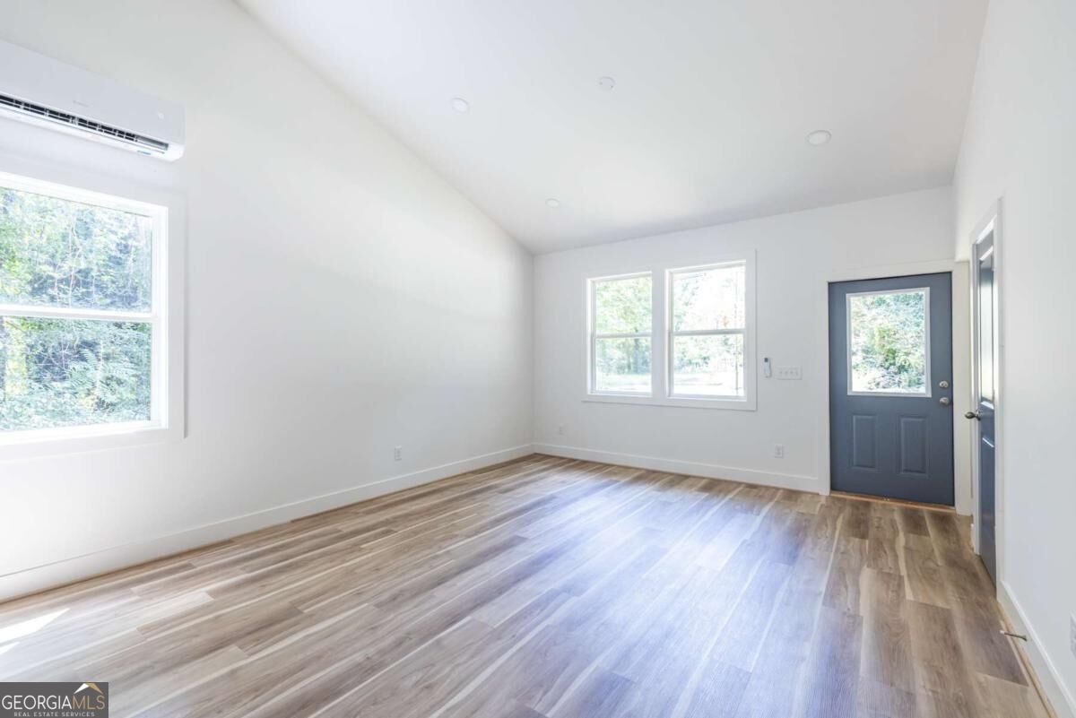 2188 Bicknell Street Nw Property Photo 20