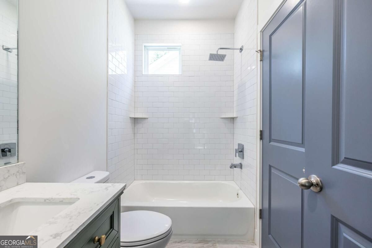 2188 Bicknell Street Nw Property Photo 36