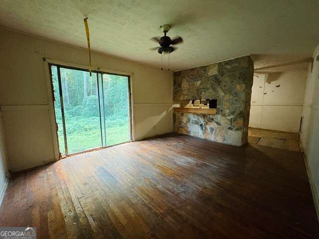 300 Tanners Bridge Road Property Photo 4