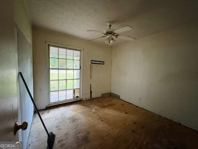 300 Tanners Bridge Road Property Photo 6