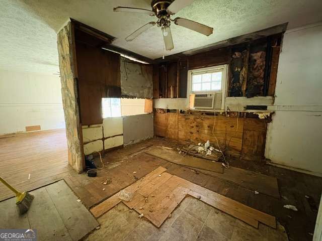 300 Tanners Bridge Road Property Photo 11