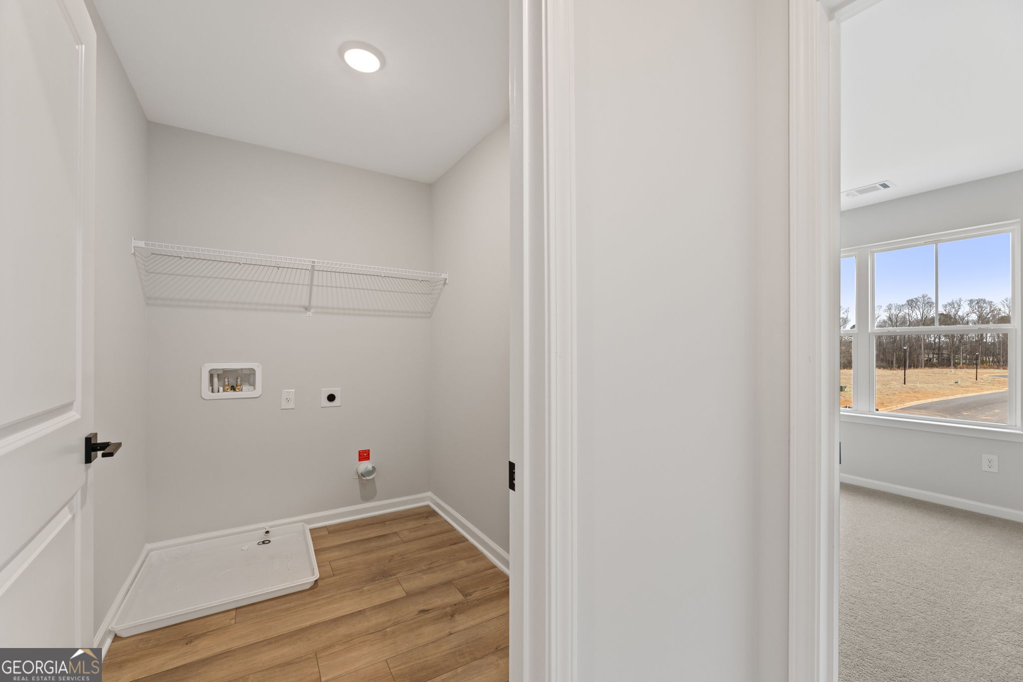 80 Spruce Hollow Property Photo 9