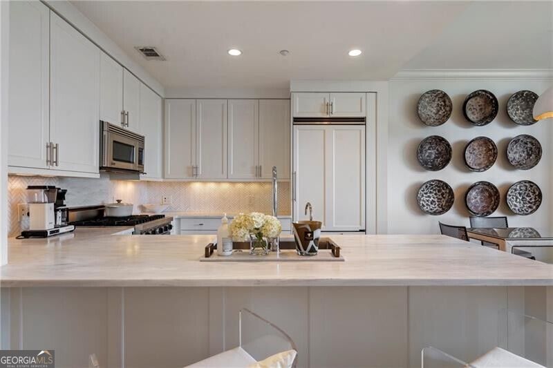 3630 Peachtree Road Ne # 2409 Property Photo 11