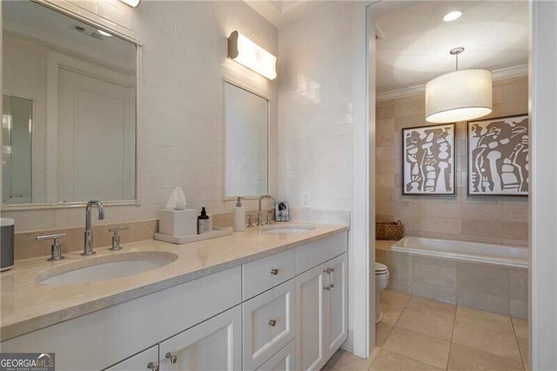 3630 Peachtree Road Ne # 2409 Property Photo 21