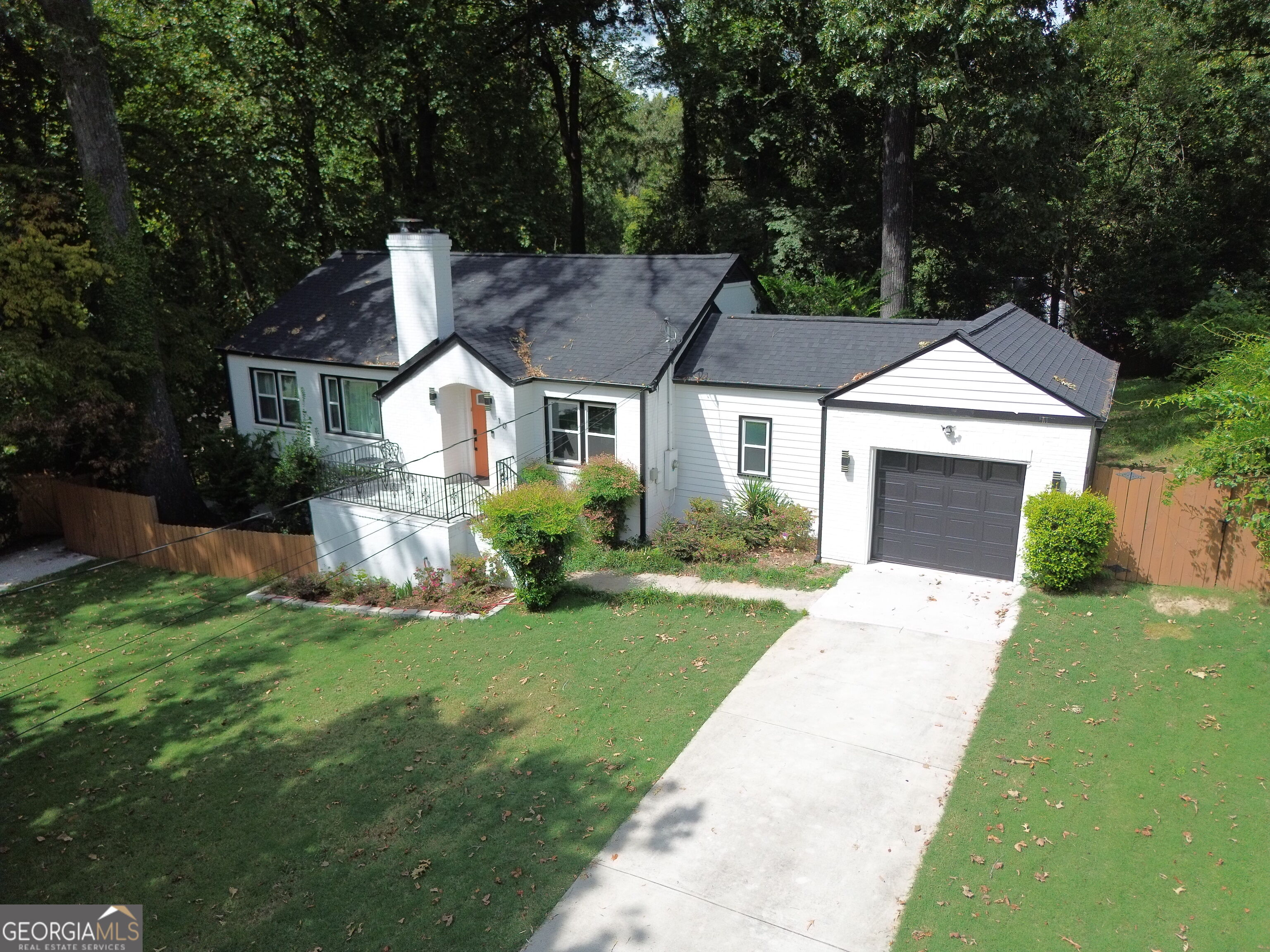 10 Claire Drive Se Property Photo 1