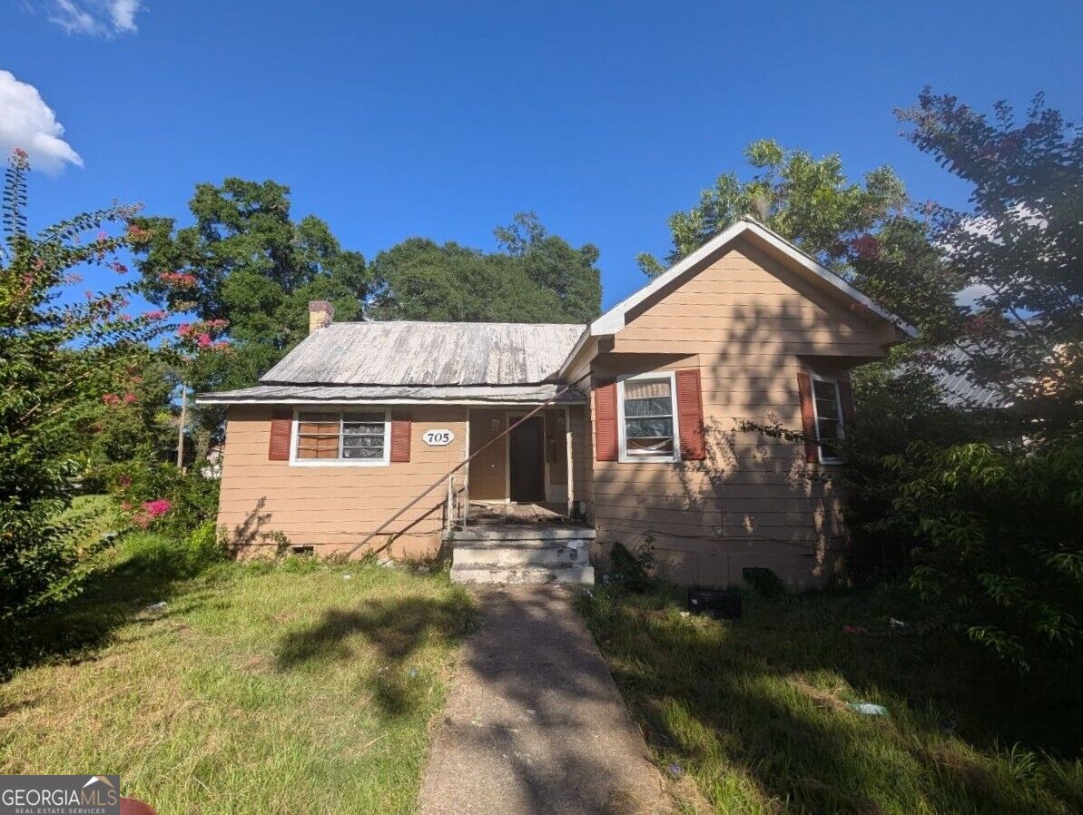 705 S Monroe Street Property Photo 1