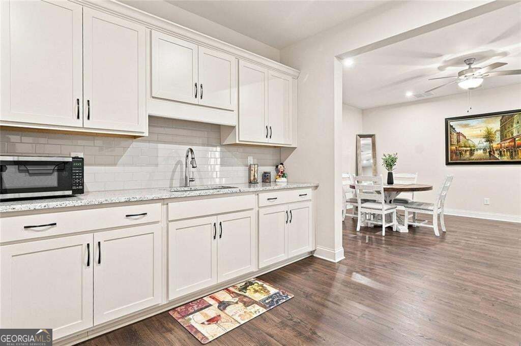 723 Linger Longer Drive Property Photo 35
