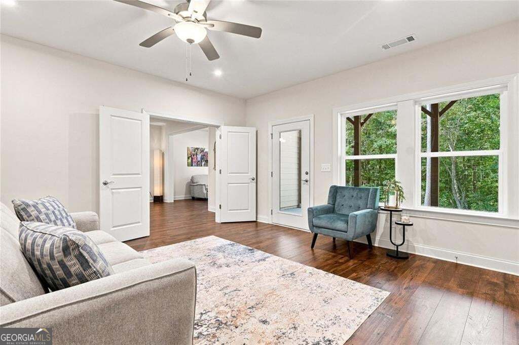 723 Linger Longer Drive Property Photo 37