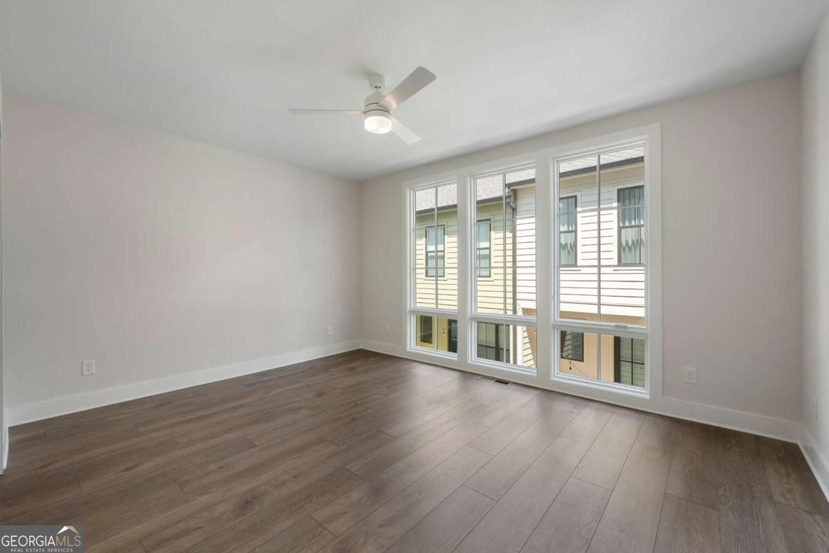 926 Hughley Circle # 1 Property Photo 8
