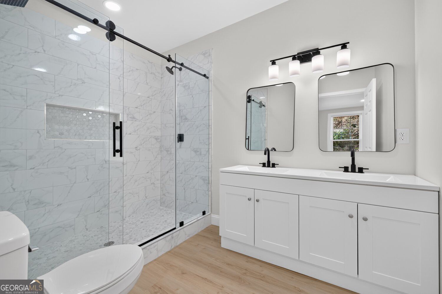 98 Viper Lane Property Photo 18