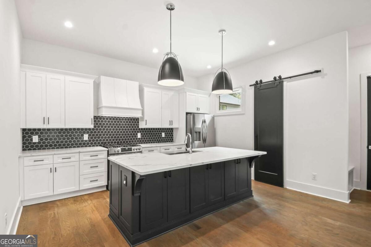 1241 Bridges Avenue Sw # A Property Photo 9