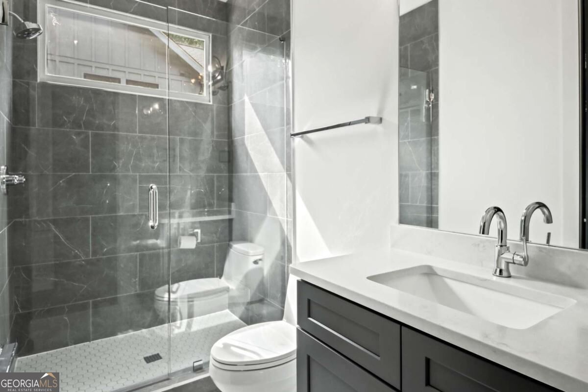 1241 Bridges Avenue Sw # A Property Photo 27