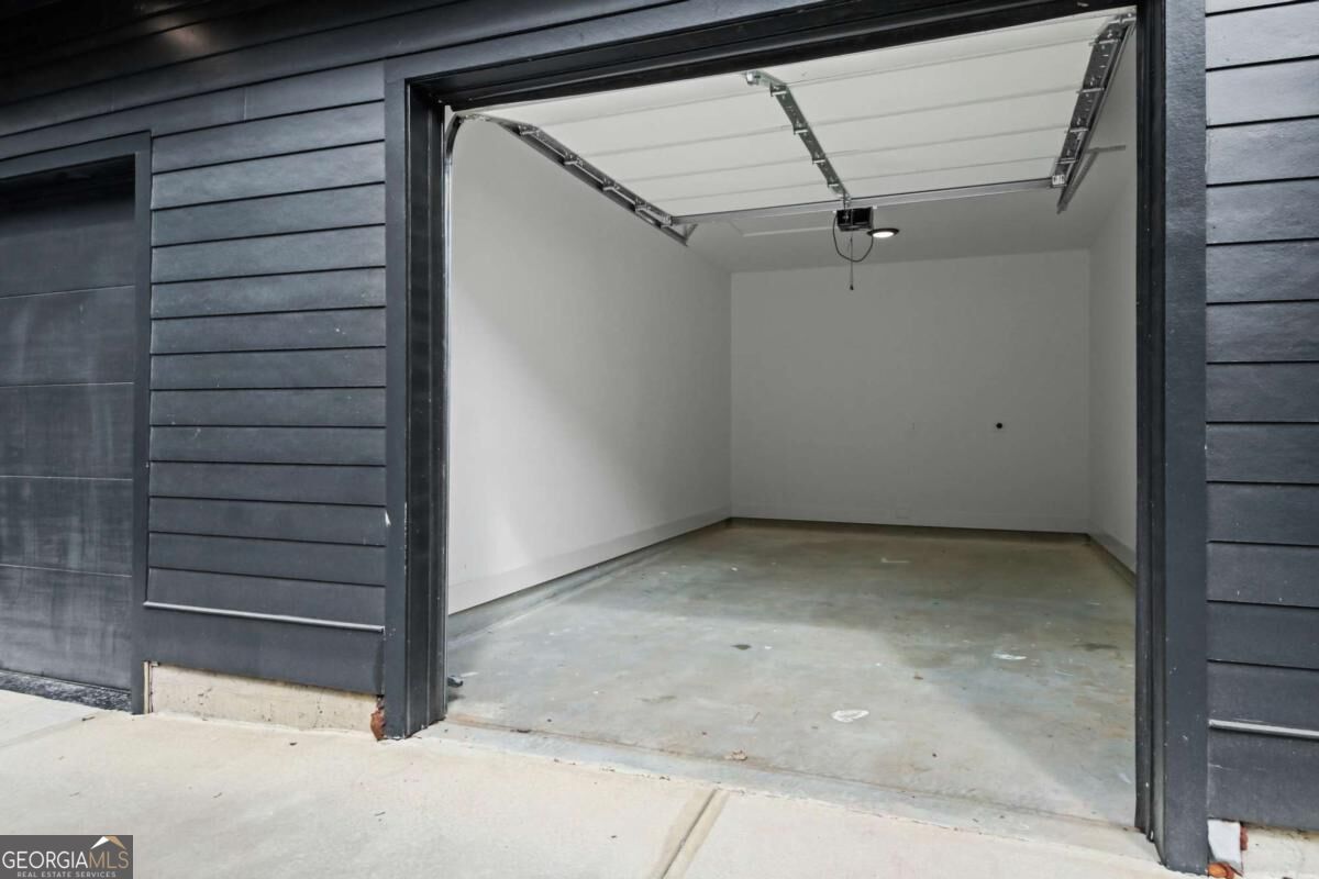 1241 Bridges Avenue Sw # A Property Photo 28