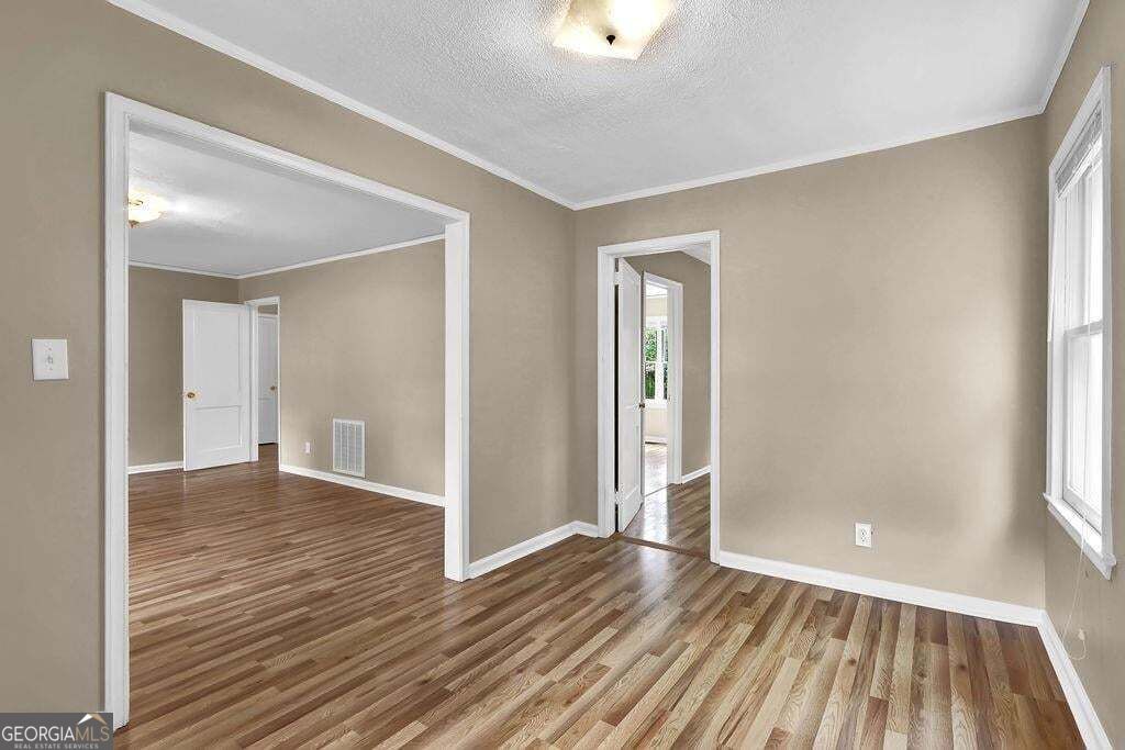1329 Blanche Drive Se Property Photo 10