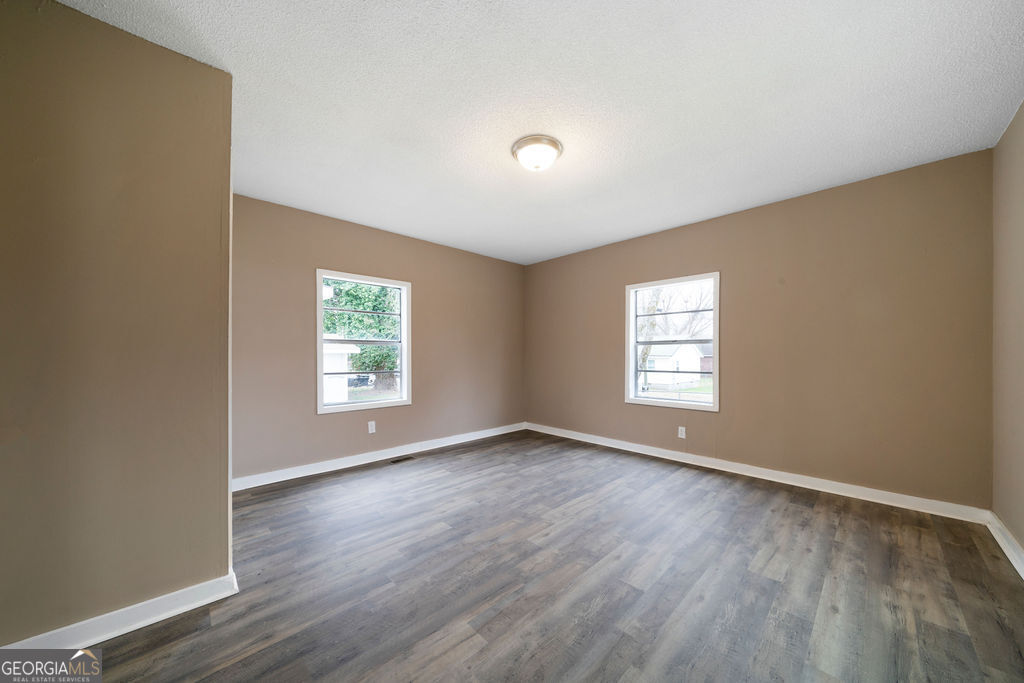 34 E 16th Street Sw Property Photo 14