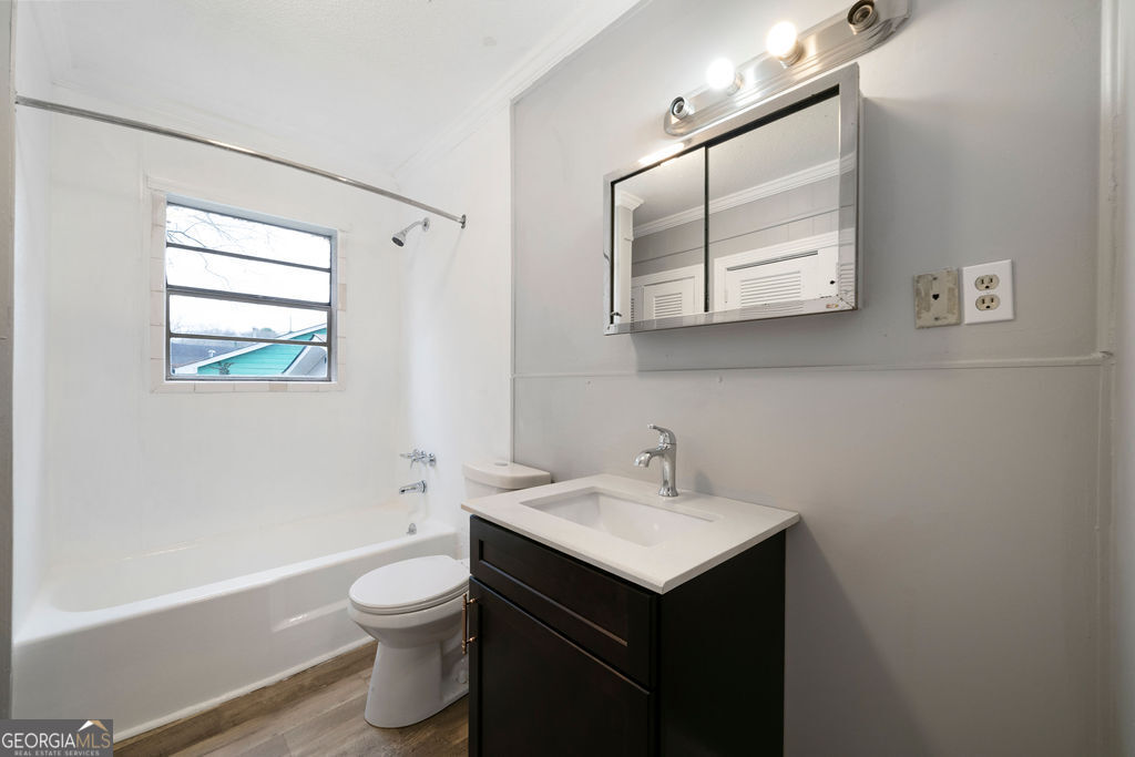 34 E 16th Street Sw Property Photo 17