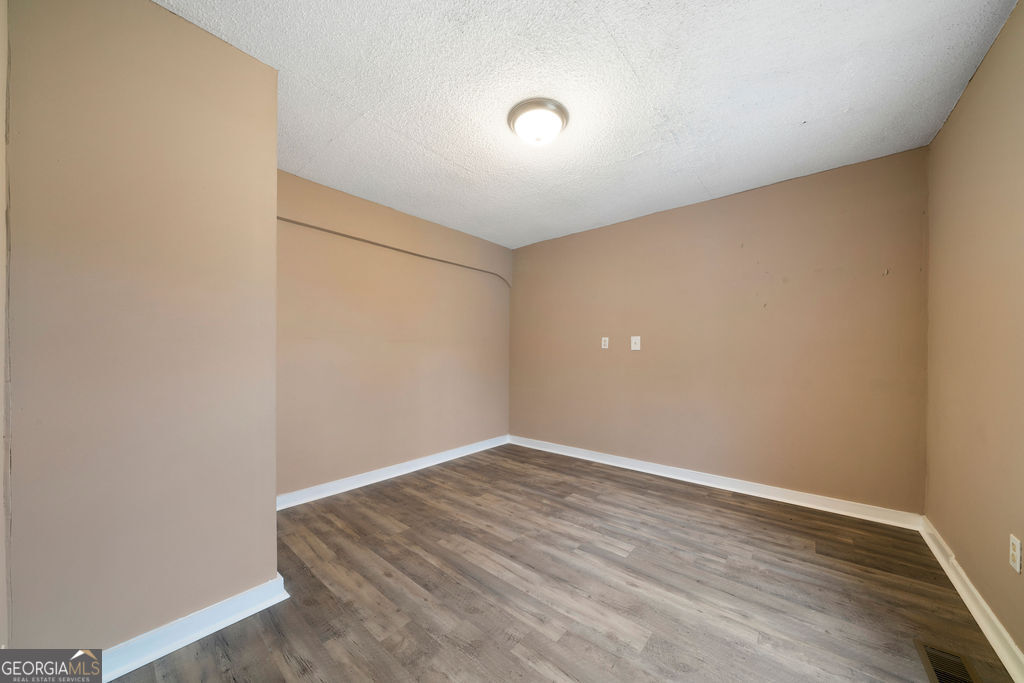 34 E 16th Street Sw Property Photo 20