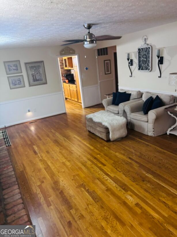 307 Longer Drive Property Photo 12
