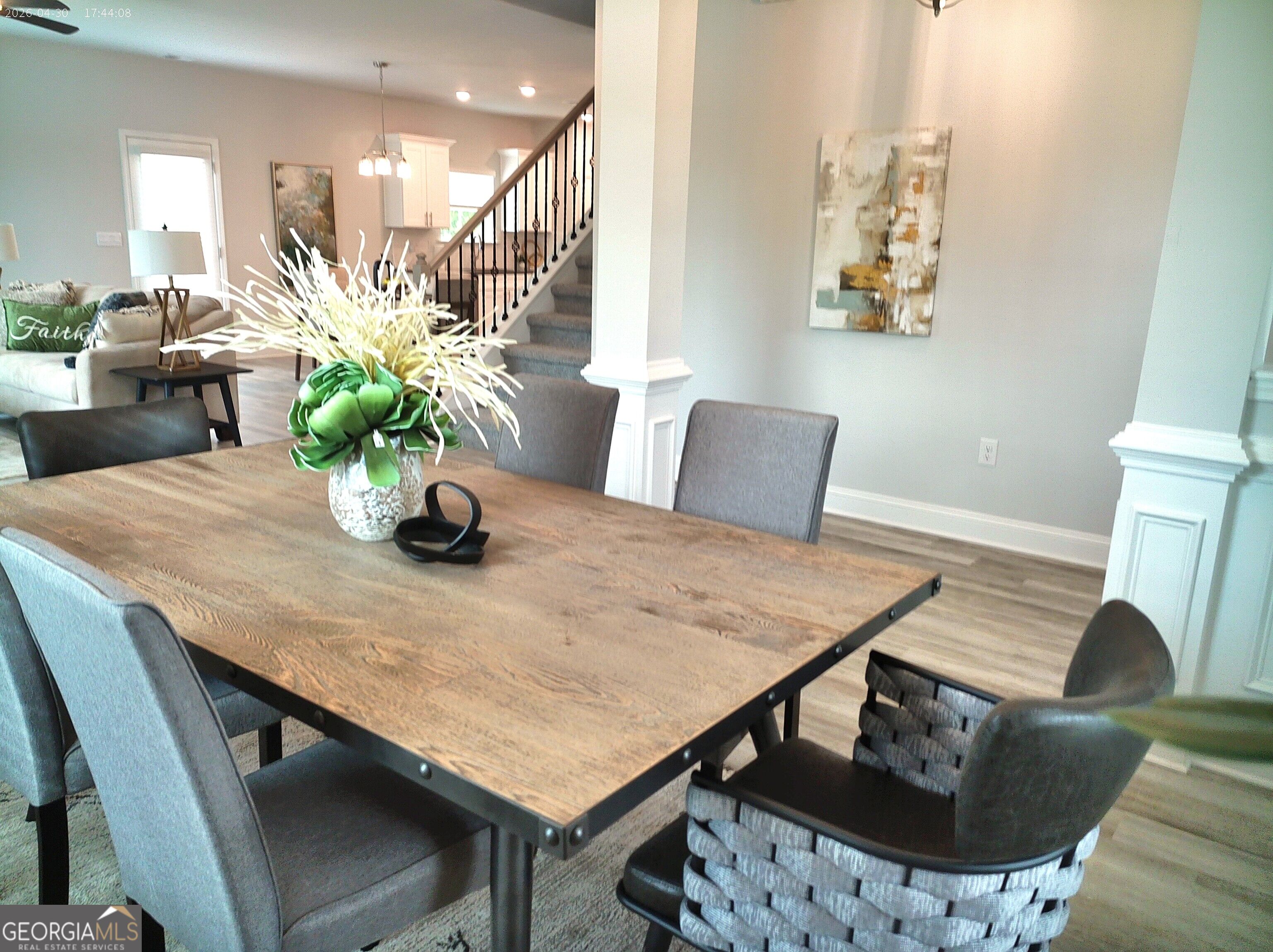 1117 Barrington Place Way Property Photo 3