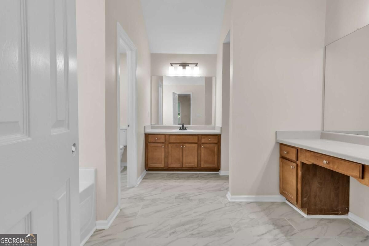 260 Hudson Ridge Property Photo 21